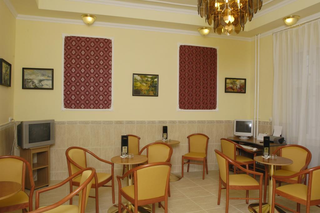 Hotel Korona Wellness, Rendezvény és Borszálloda Eger Ristorante foto